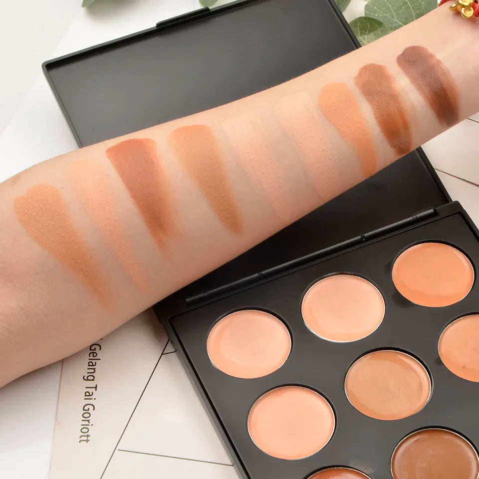 Contour and Highlight Cream Palette.
